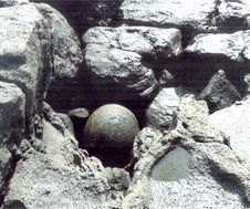 Roca esferica (autor Oierma)